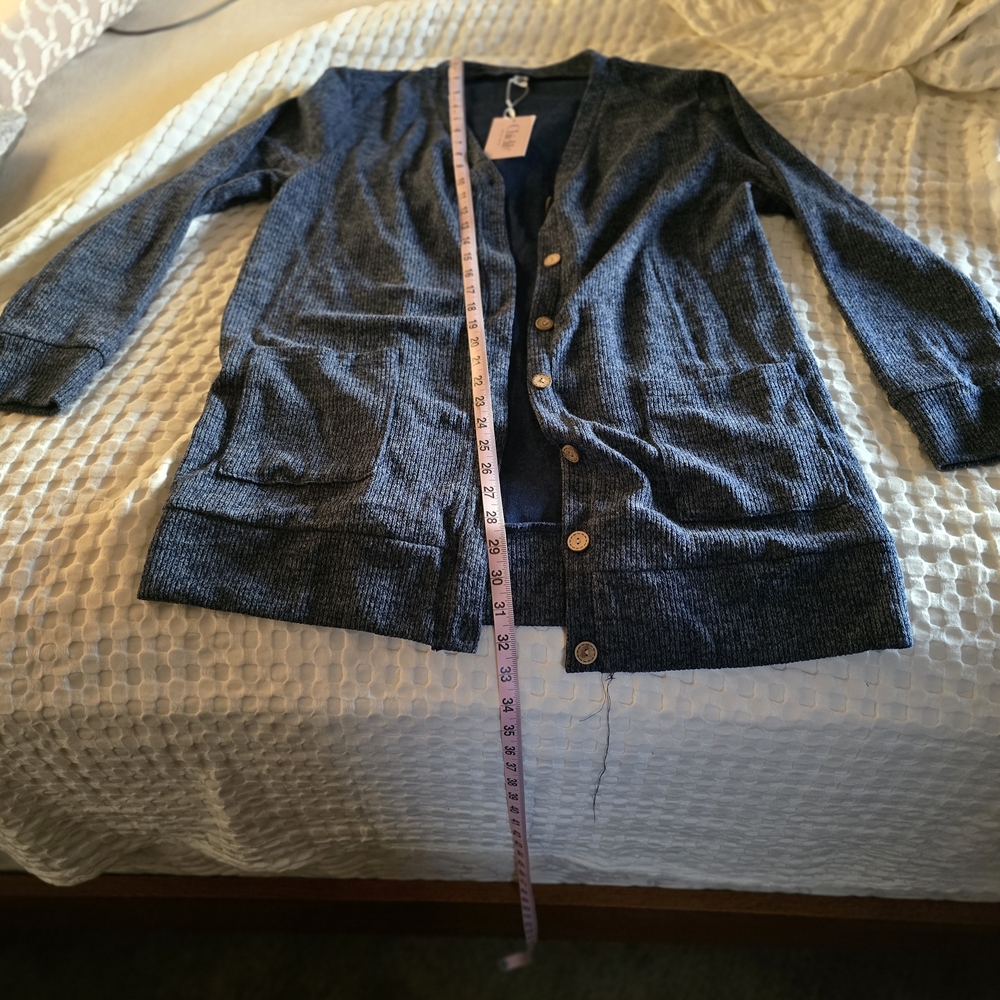 Chic Navy Knit Cardigan